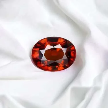 Gomed (Hessonite)